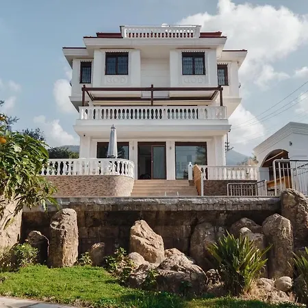 Vila Yildiz *