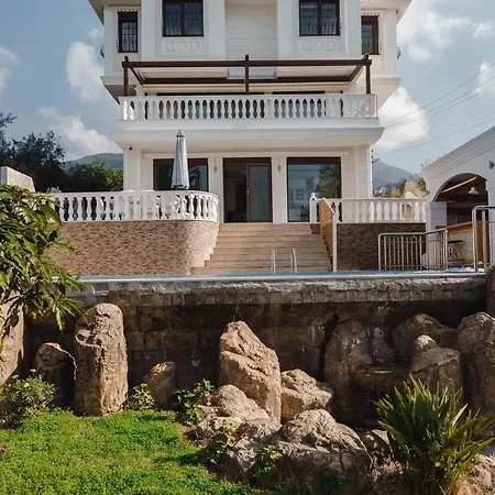 Vila Yildiz